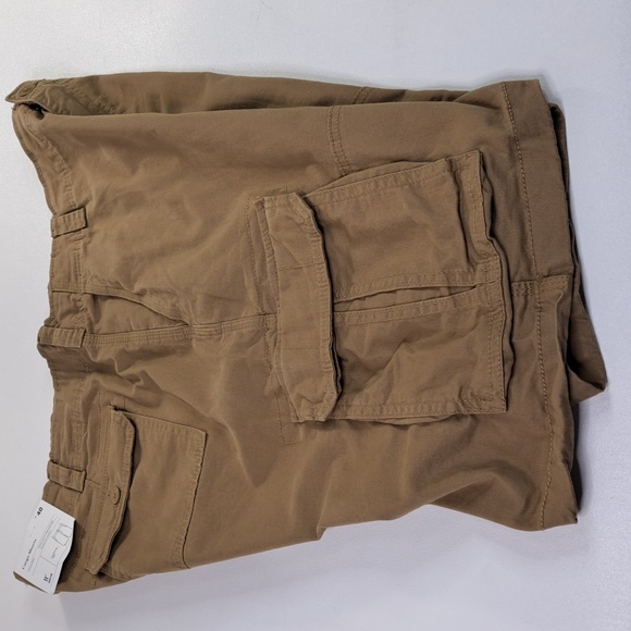 Good fellow & Co. Beige Cargo Shorts Men's Size 40 Inseam 11" - Picture 3 of 11